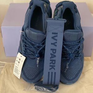 Ivy Park Adidas in Navy.